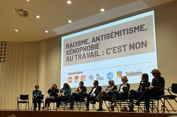Table ronde contre le racisme